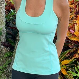 LULULEMON Mint Green Tank Activewear Top w/bra